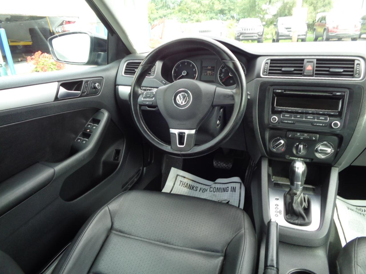 Volkswagen Jetta Sedan 4dr Auto SE 2013