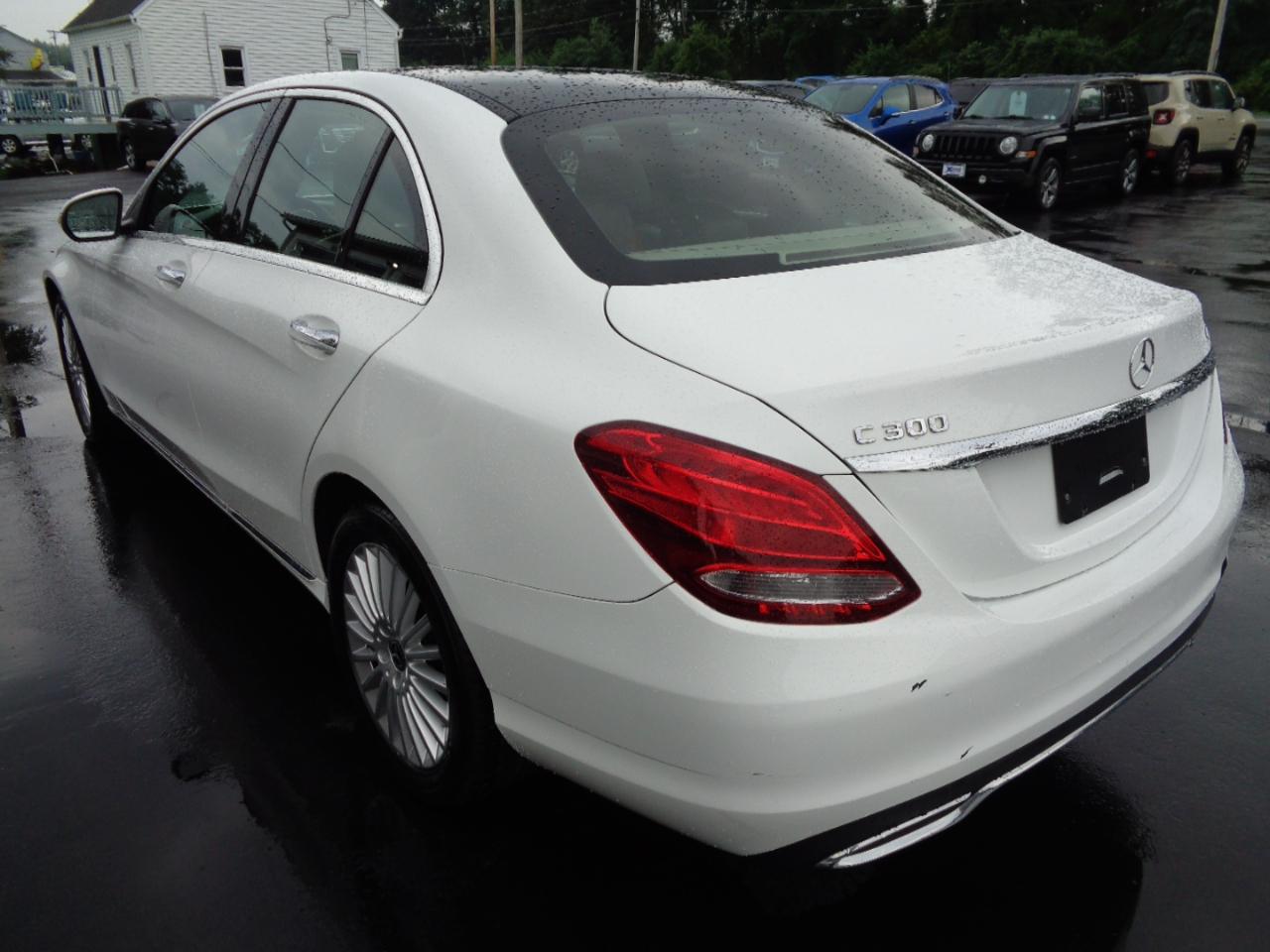 Mercedes-Benz C-Class C 300 4MATIC Sedan 2017