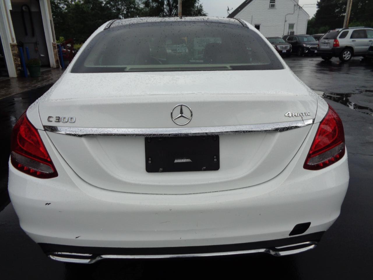 Mercedes-Benz C-Class C 300 4MATIC Sedan 2017