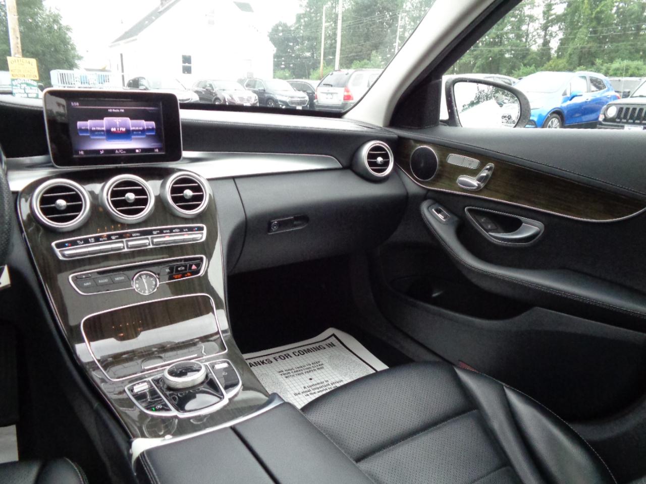 Mercedes-Benz C-Class C 300 4MATIC Sedan 2017