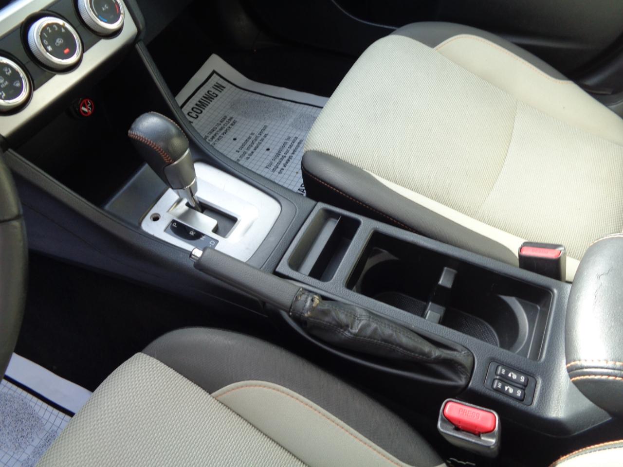 Subaru Crosstrek 5dr CVT 2.0i Premium 2016