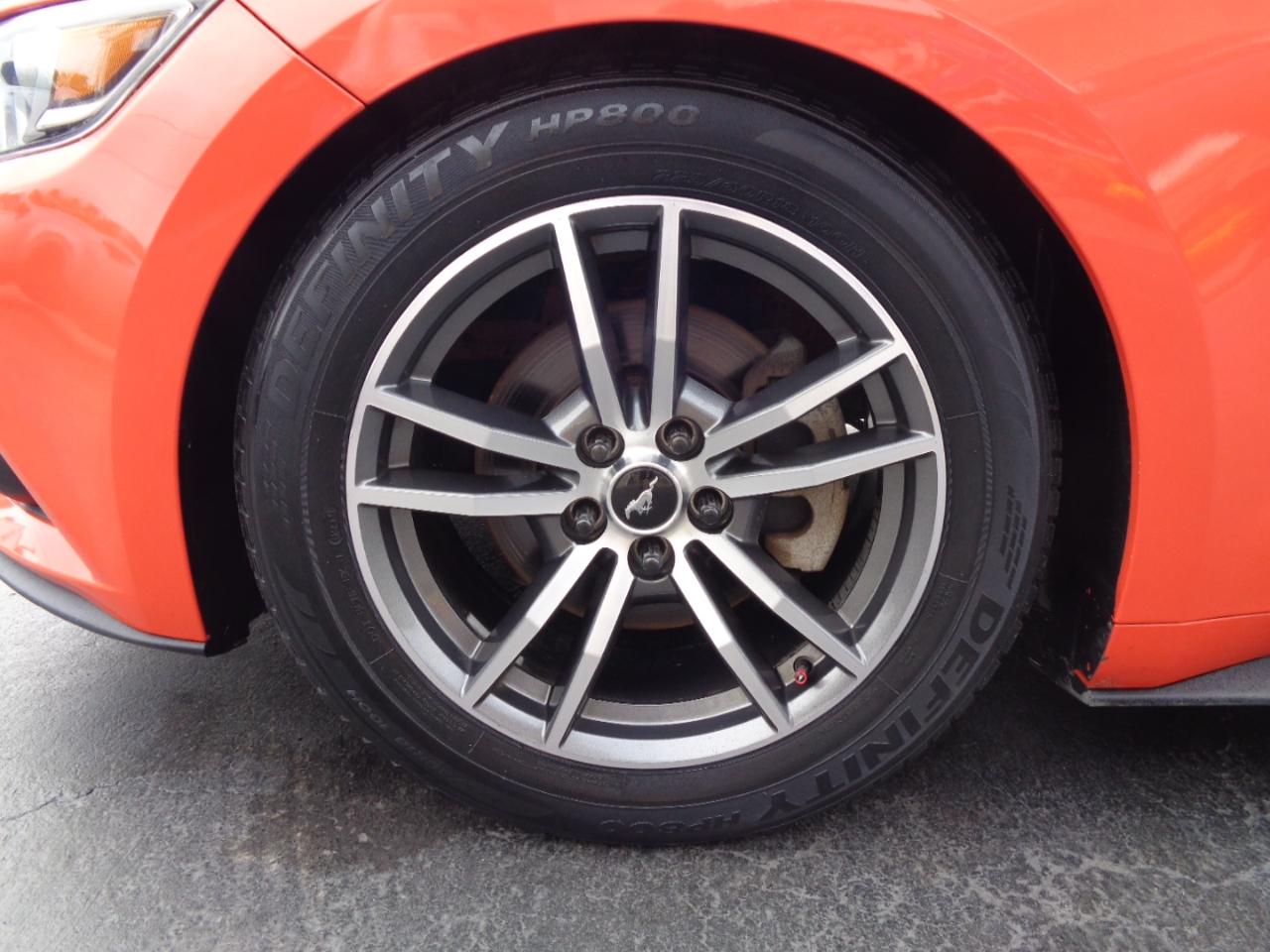 Ford Mustang 2dr Fastback EcoBoost 2016