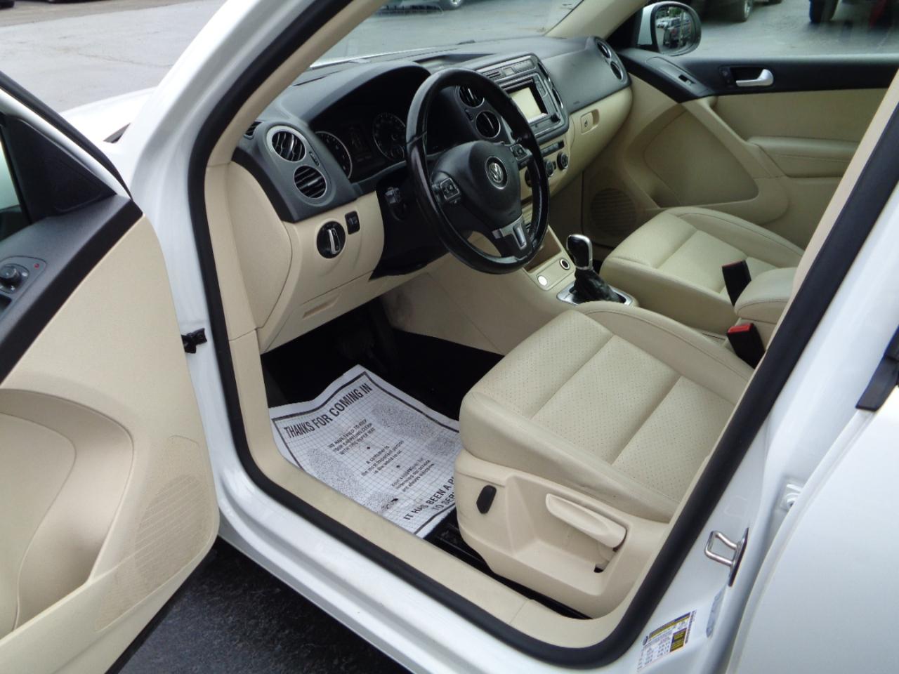 Volkswagen Tiguan 4MOTION 4dr Auto R-Line 2016