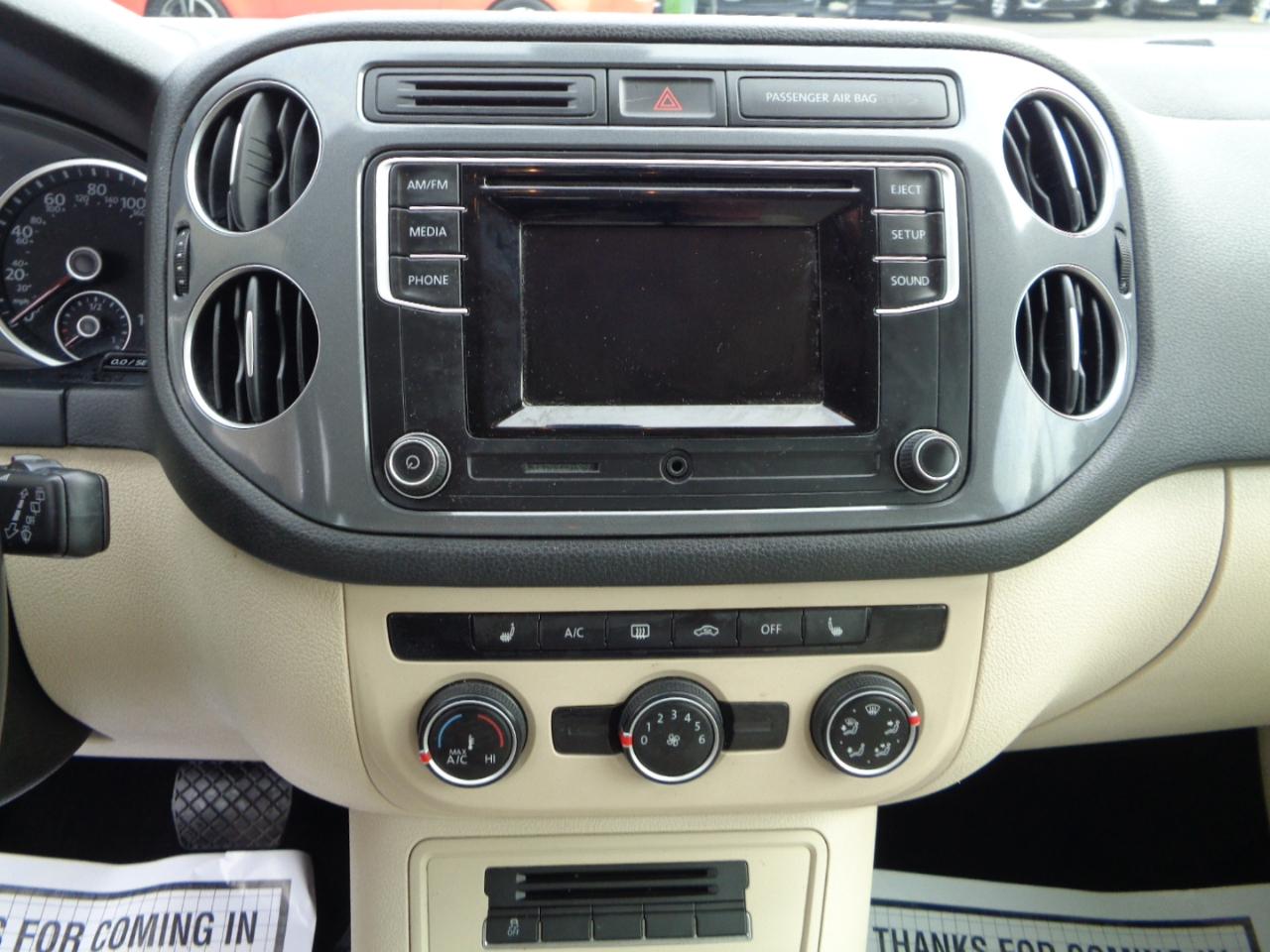 Volkswagen Tiguan 4MOTION 4dr Auto R-Line 2016