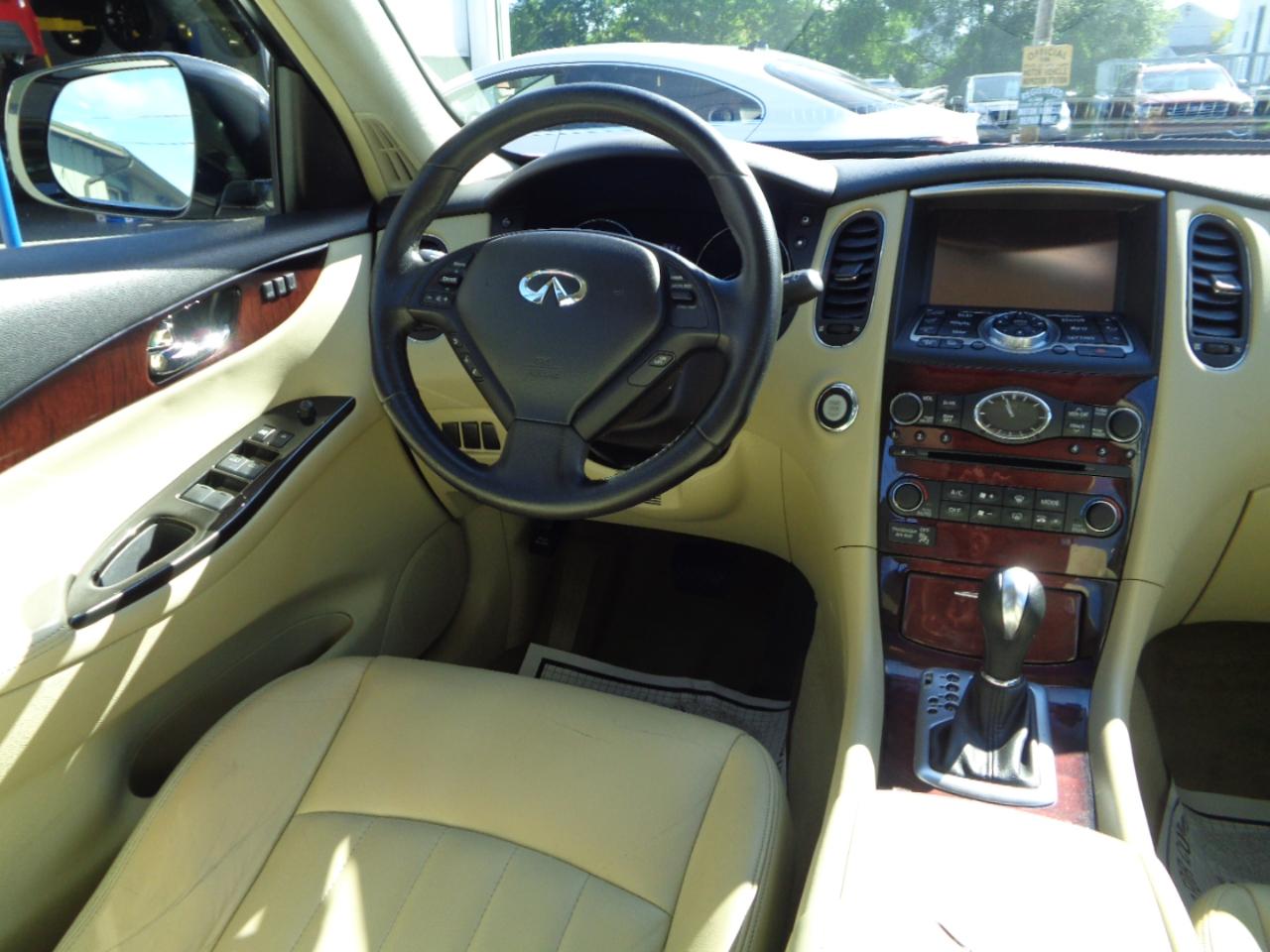 Infiniti QX50 AWD 2017