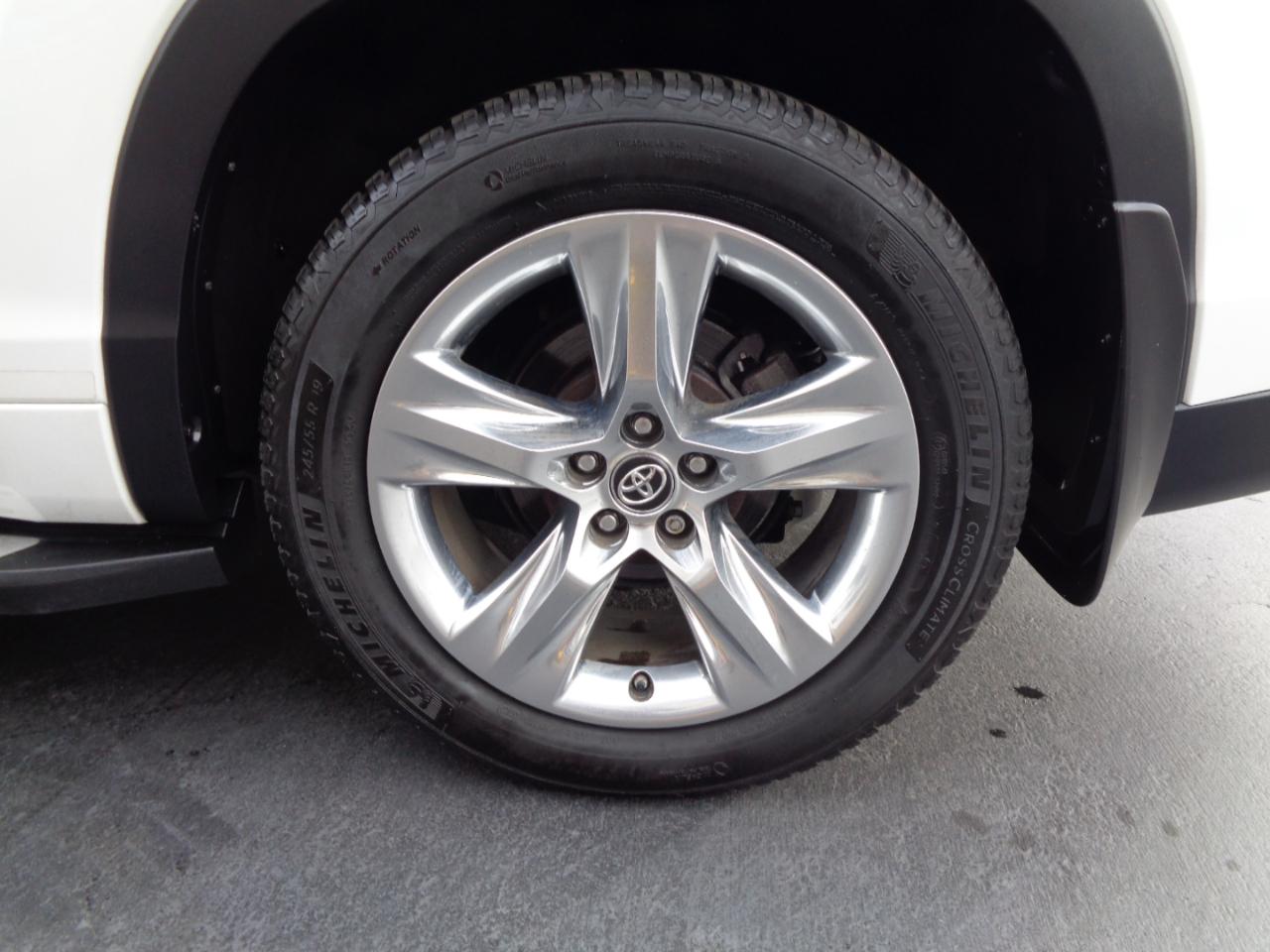 Toyota Highlander Limited V6 AWD (Natl) 2017