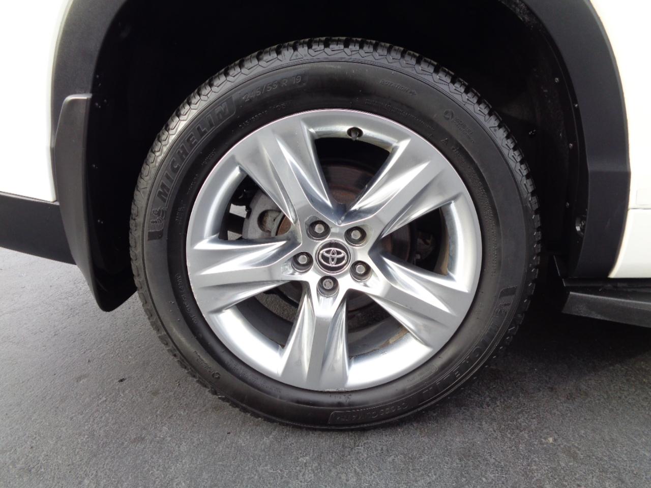 Toyota Highlander Limited V6 AWD (Natl) 2017