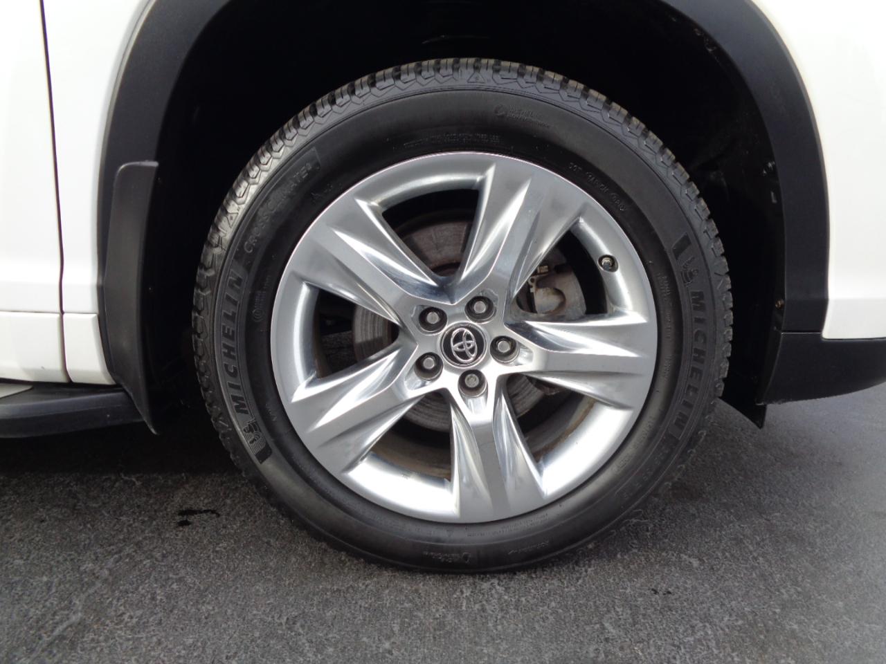 Toyota Highlander Limited V6 AWD (Natl) 2017