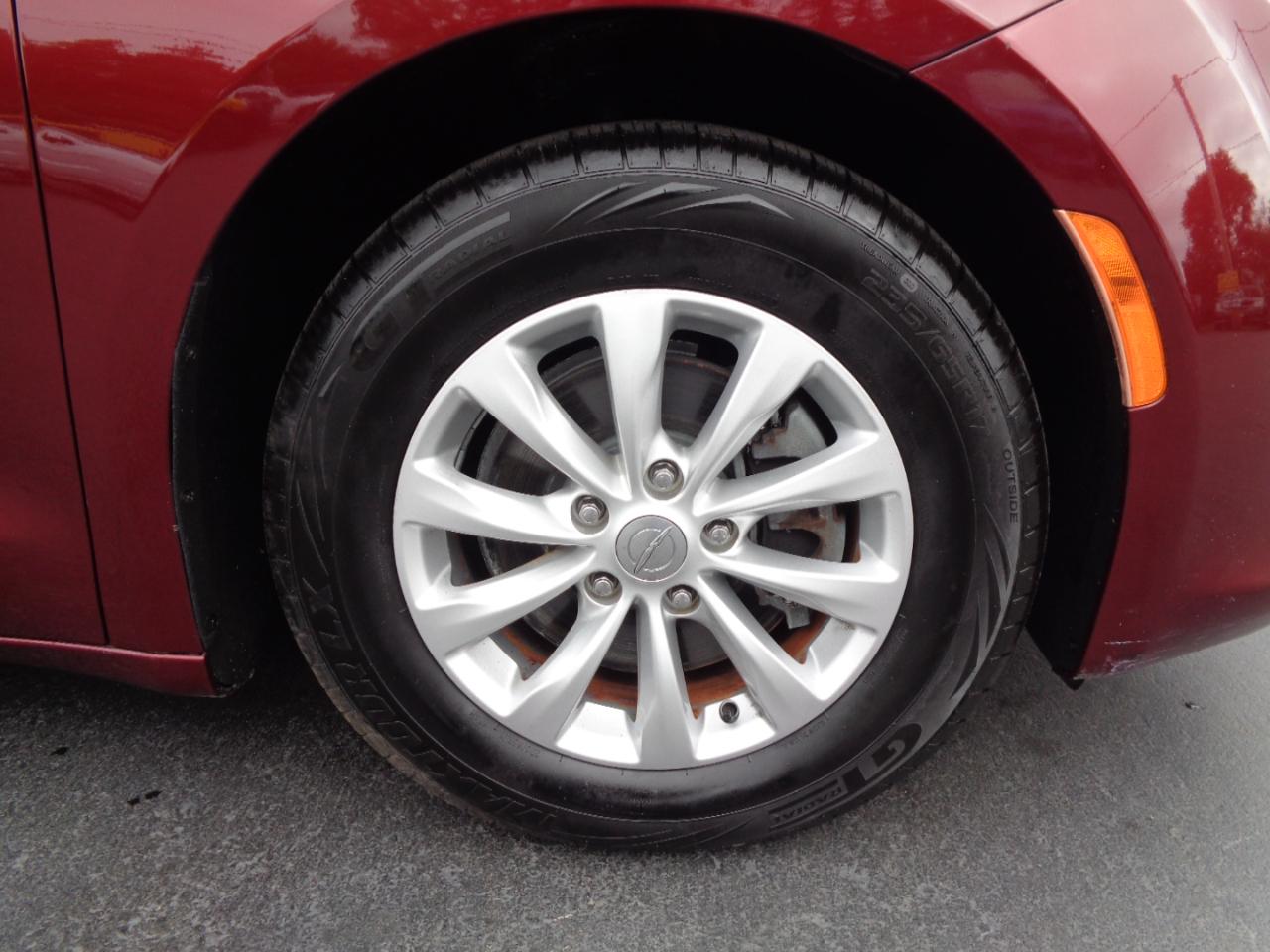 Chrysler Pacifica Touring-L FWD 2017
