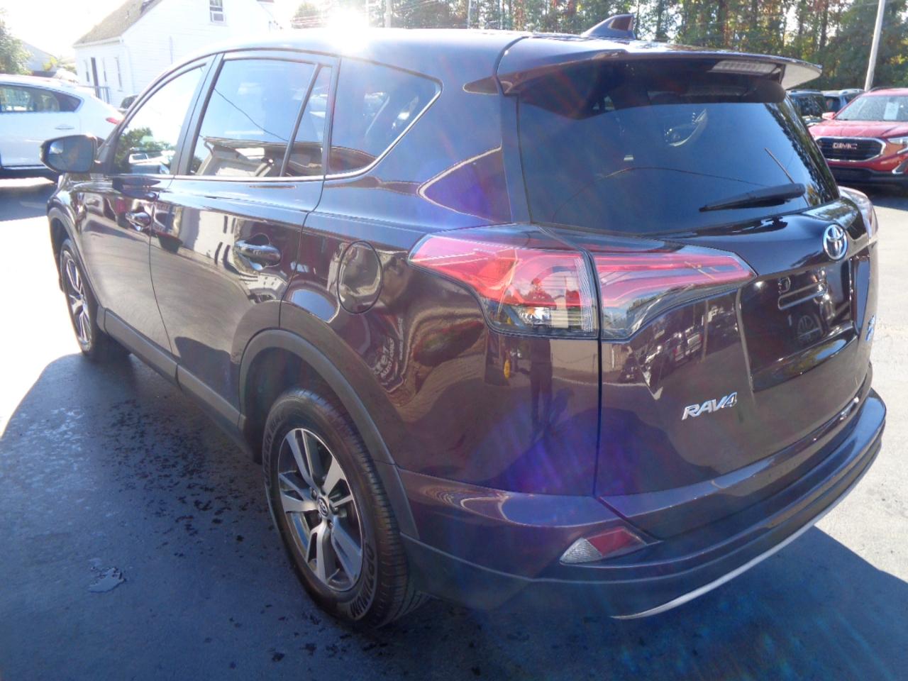 Toyota RAV4 Adventure AWD (Natl) 2018