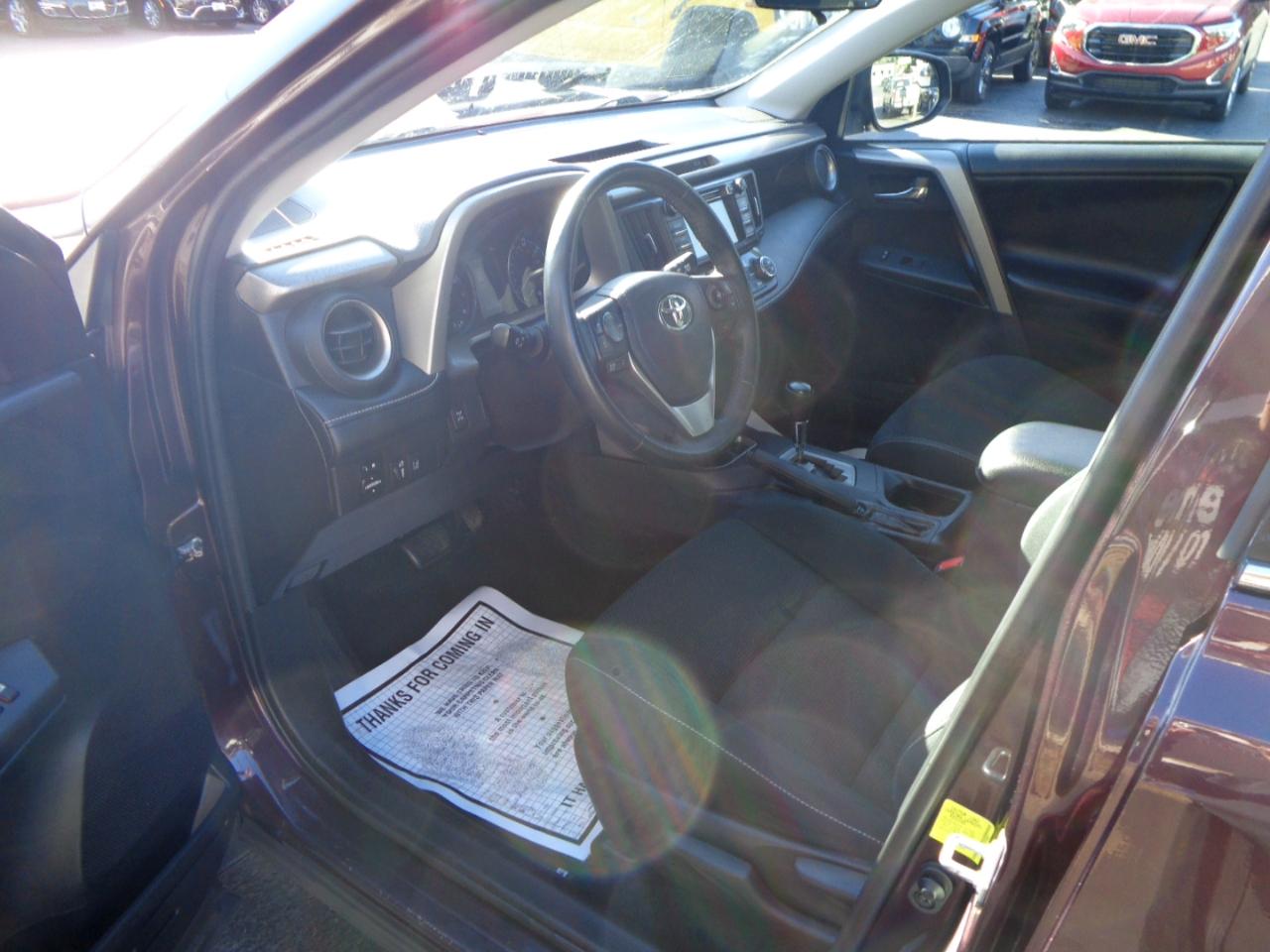 Toyota RAV4 Adventure AWD (Natl) 2018