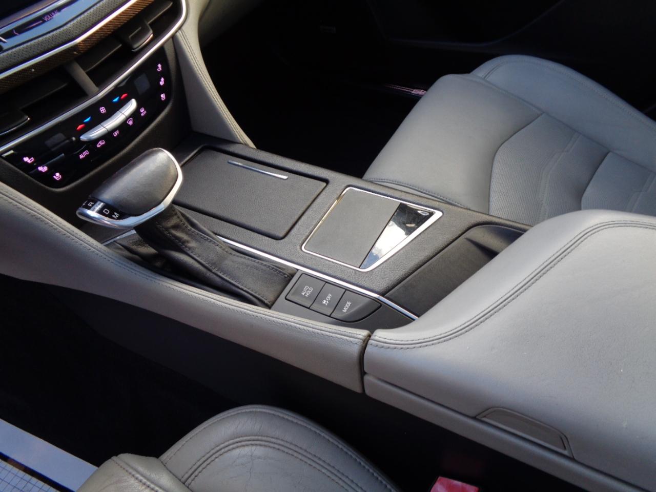 2016 Cadillac CT6 Luxury - Photo 14
