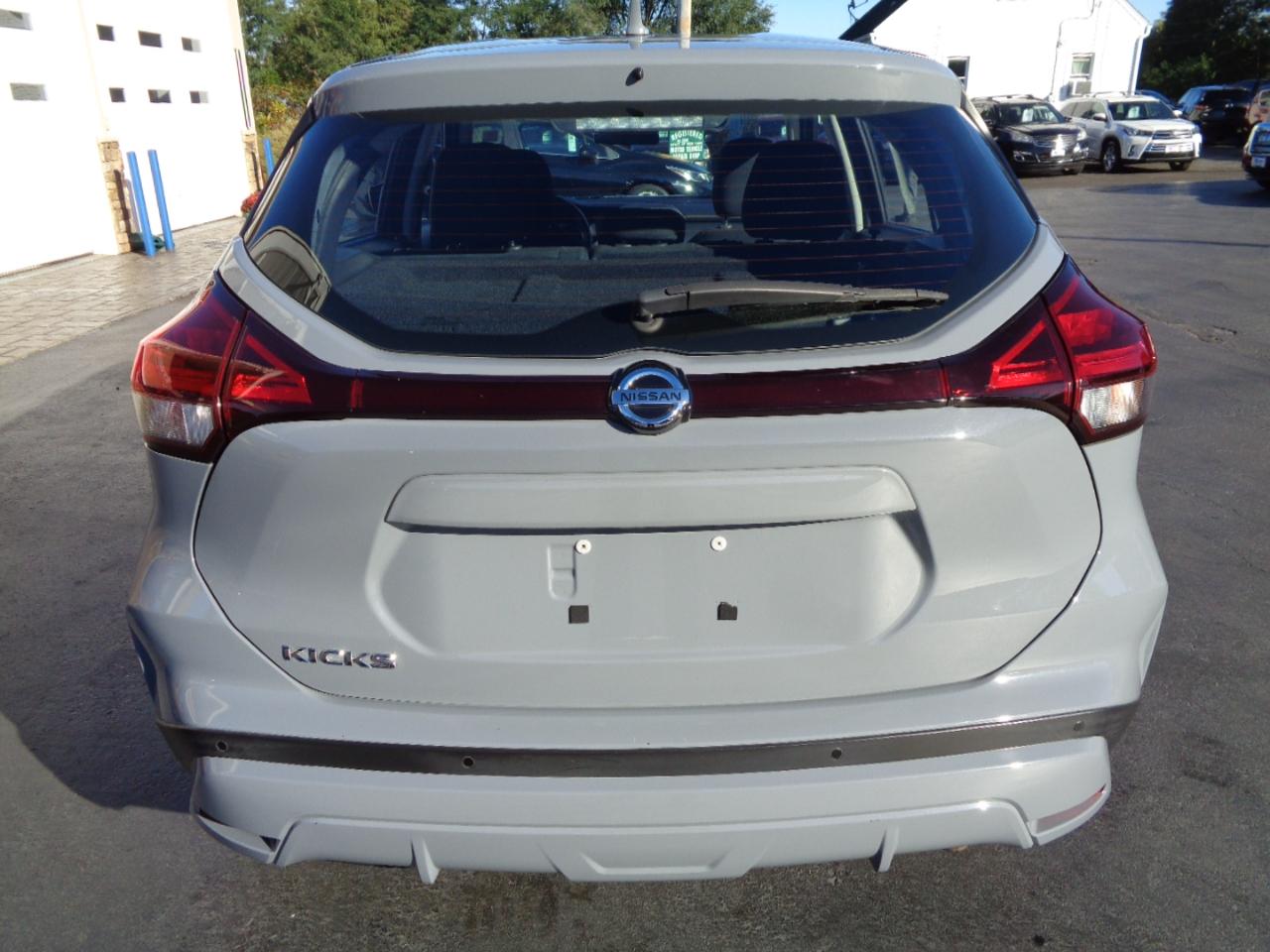 Nissan Kicks S FWD 2021