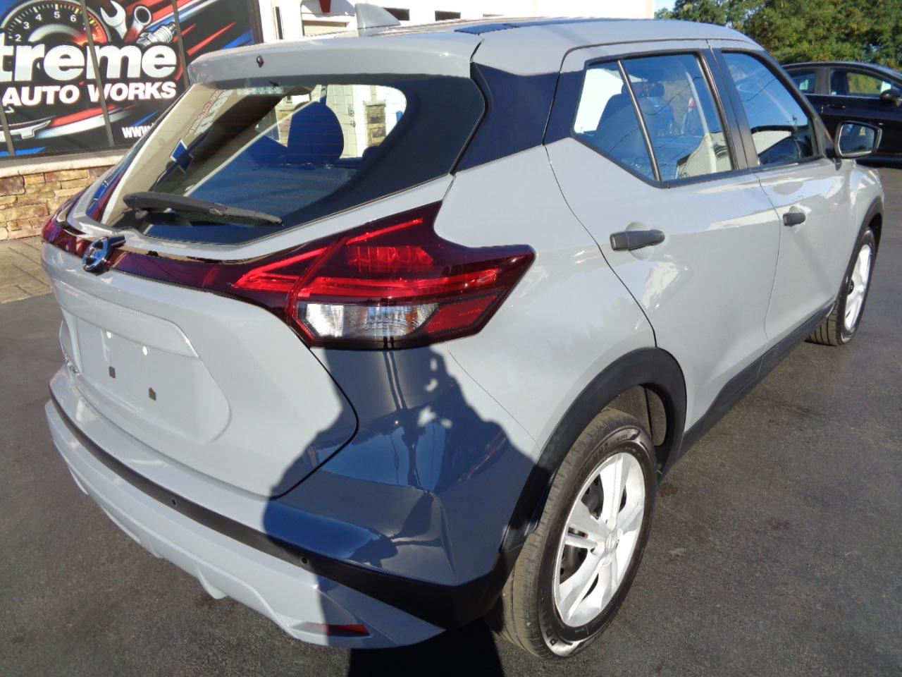 Nissan Kicks S FWD 2021