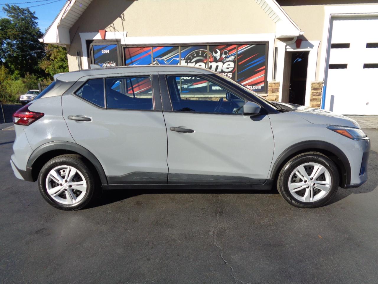 Nissan Kicks S FWD 2021