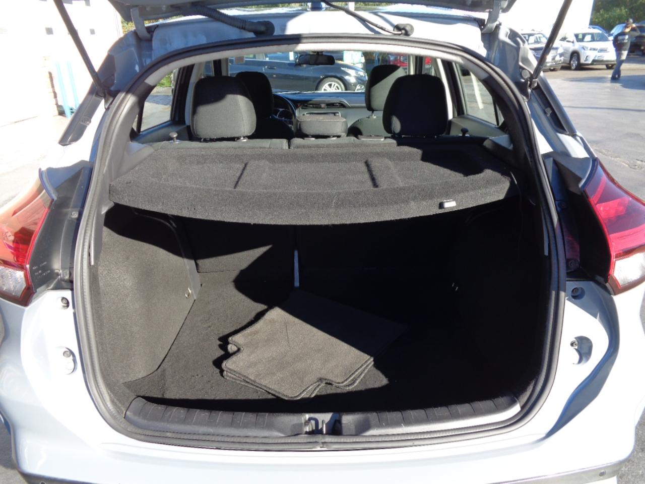 Nissan Kicks S FWD 2021