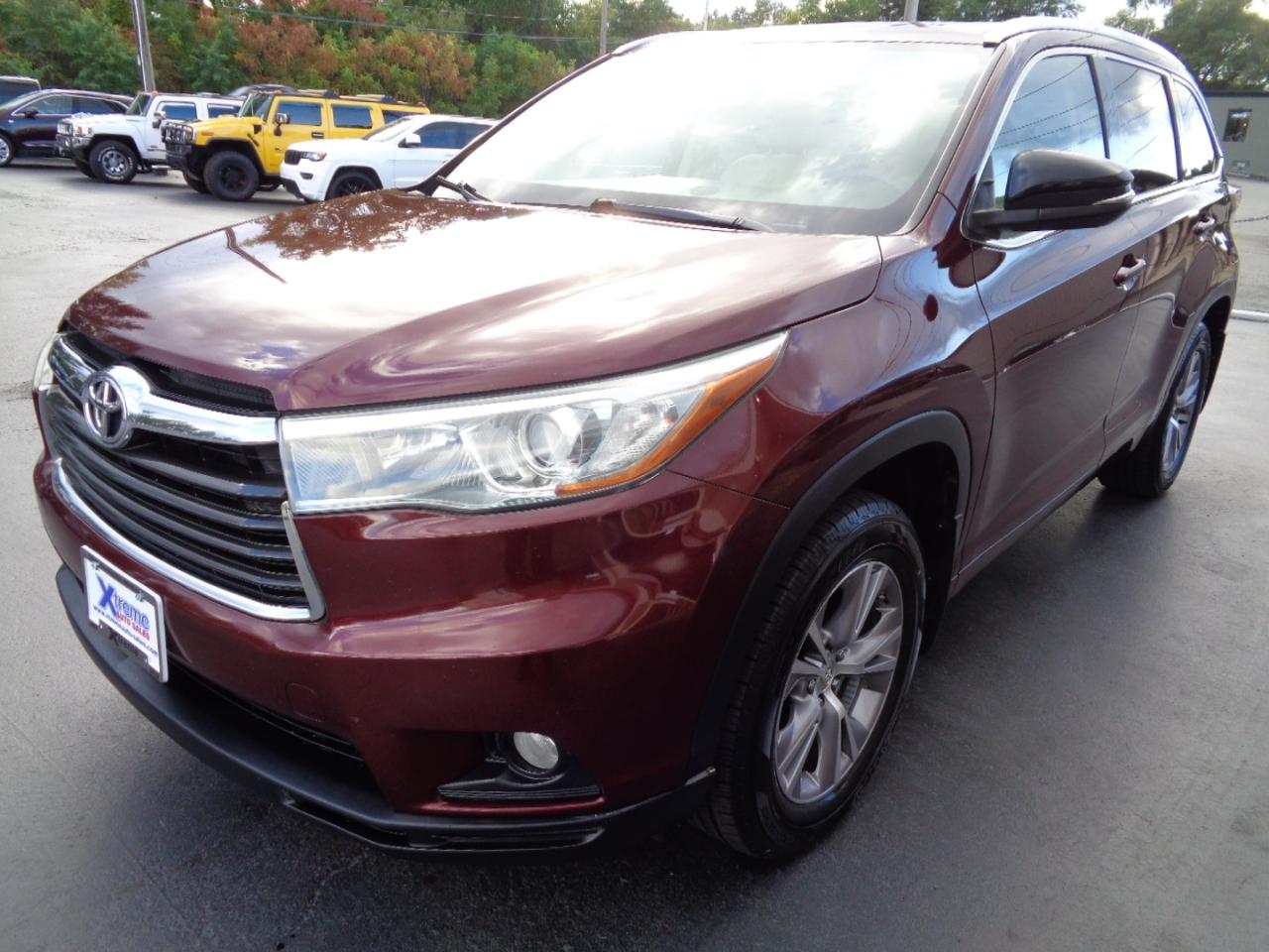 Toyota Highlander AWD 4dr V6 XLE (Natl) 2015