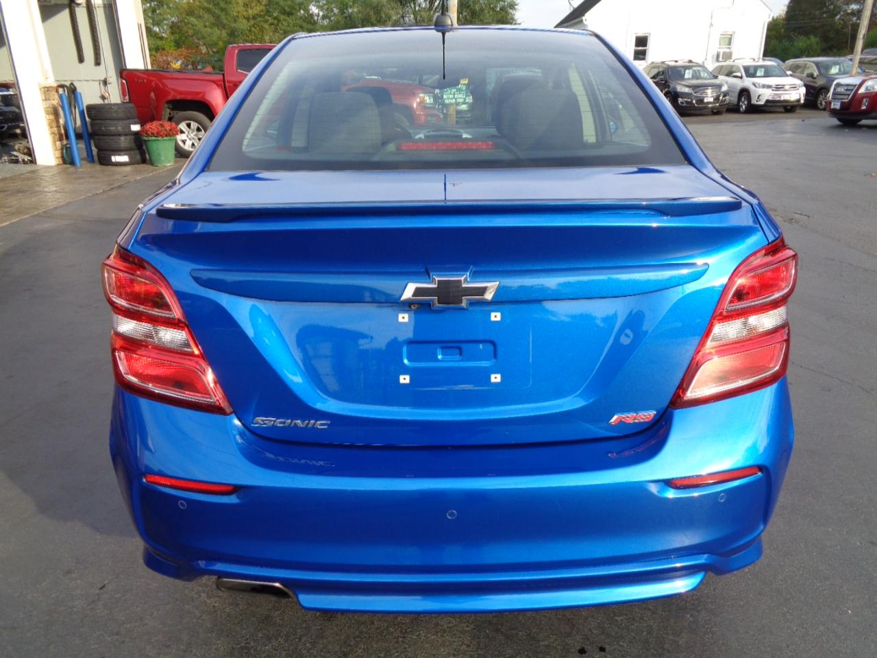 Chevrolet Sonic 4dr Sdn LT 2020