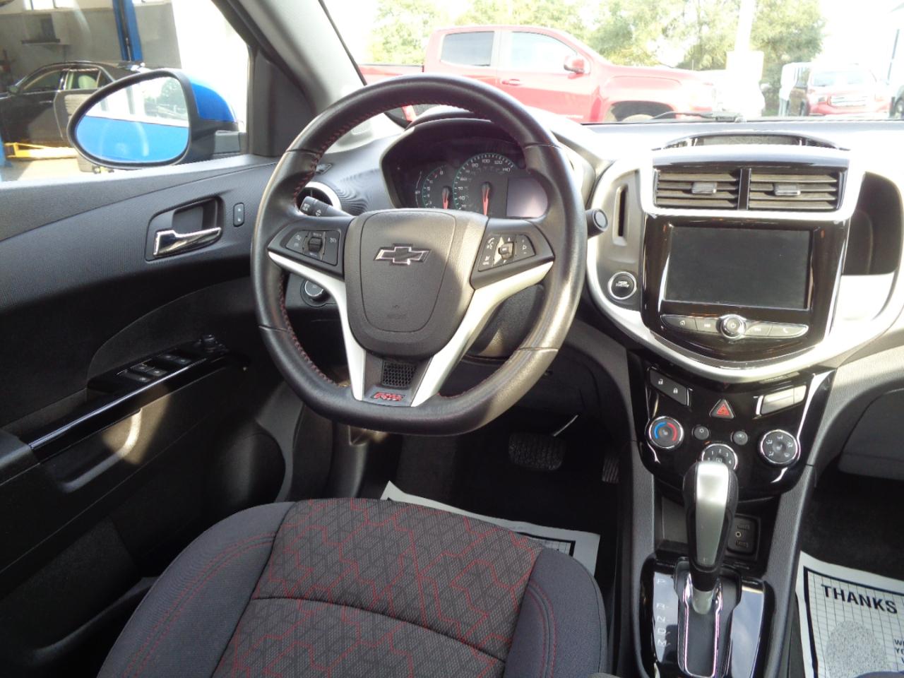 Chevrolet Sonic 4dr Sdn LT 2020