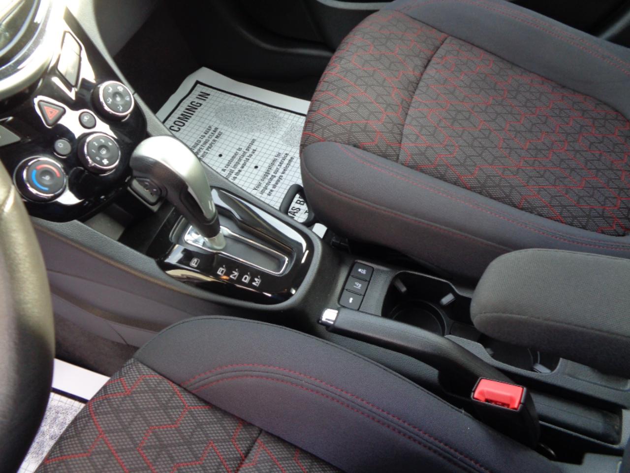 Chevrolet Sonic 4dr Sdn LT 2020