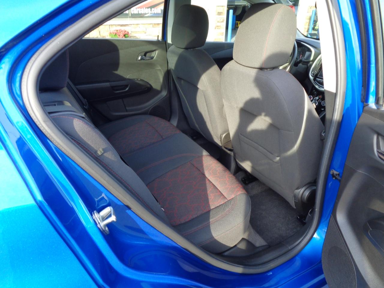 Chevrolet Sonic 4dr Sdn LT 2020