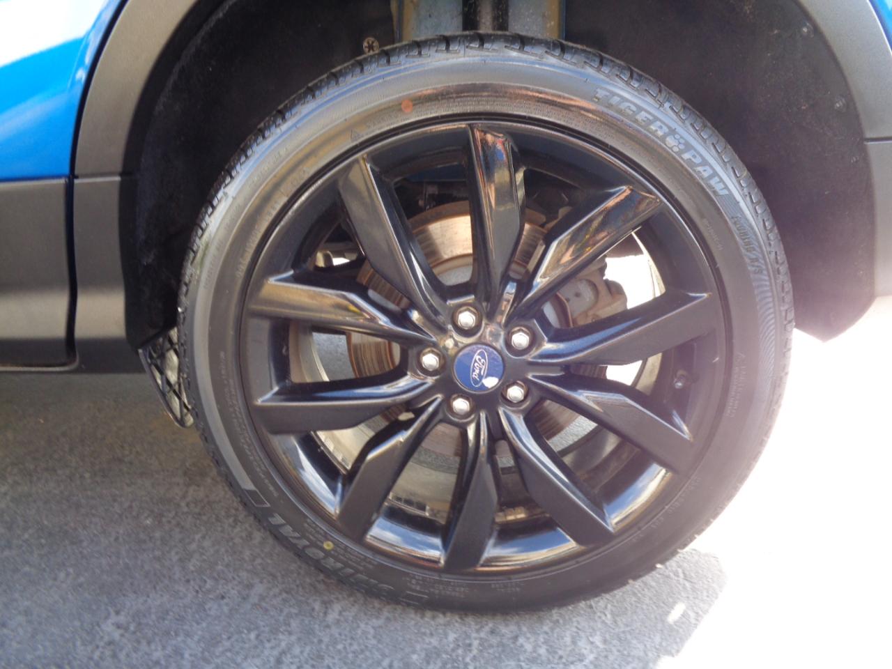 Ford Escape SE 4WD 2017