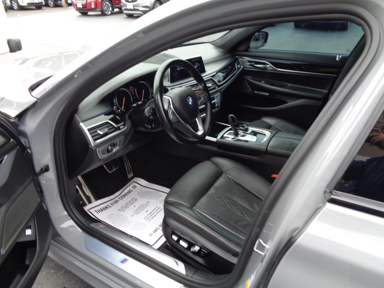 BMW 7 Series 750i Sedan 2018