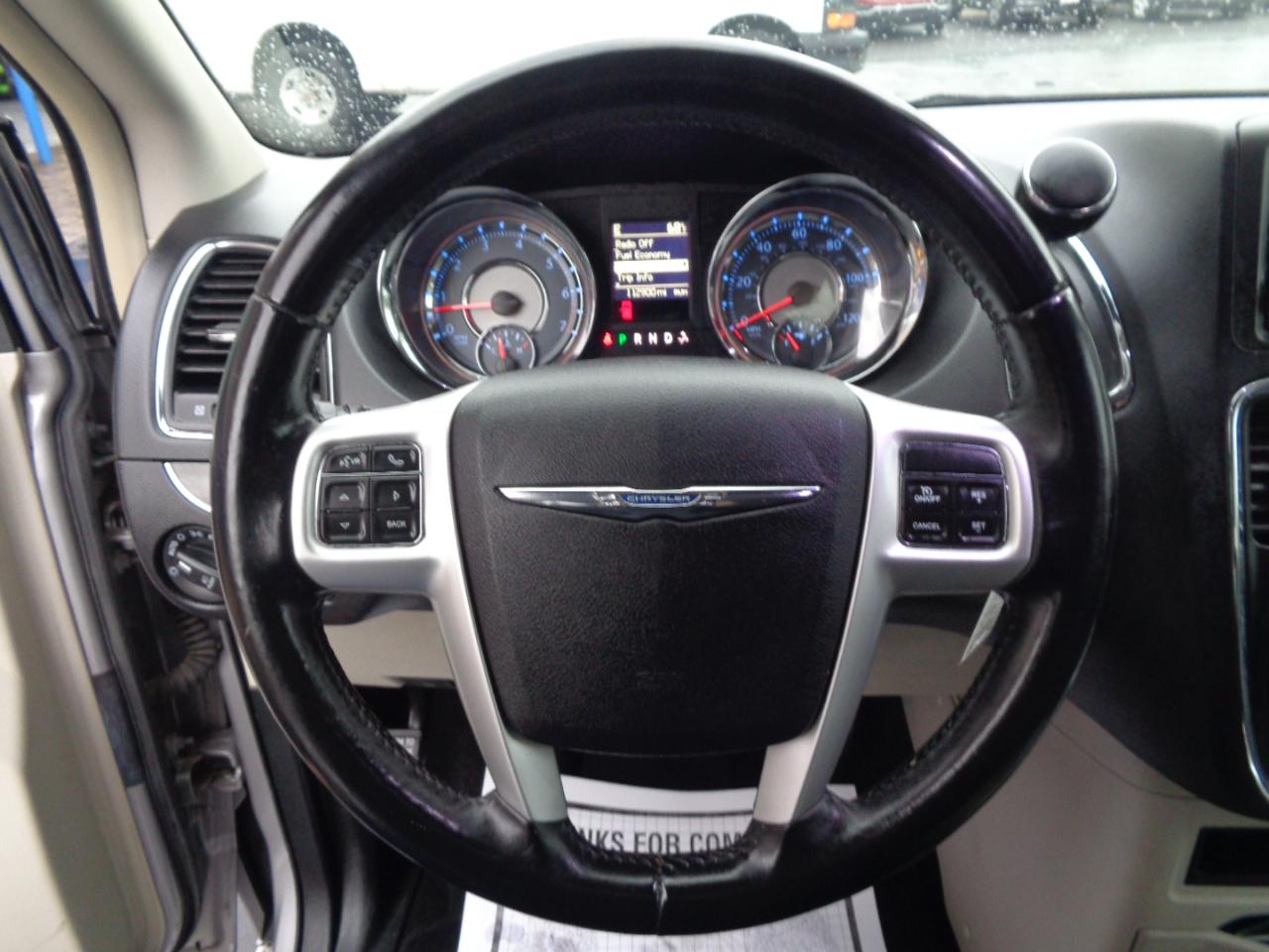 Chrysler Town & Country 4dr Wgn Touring 2016