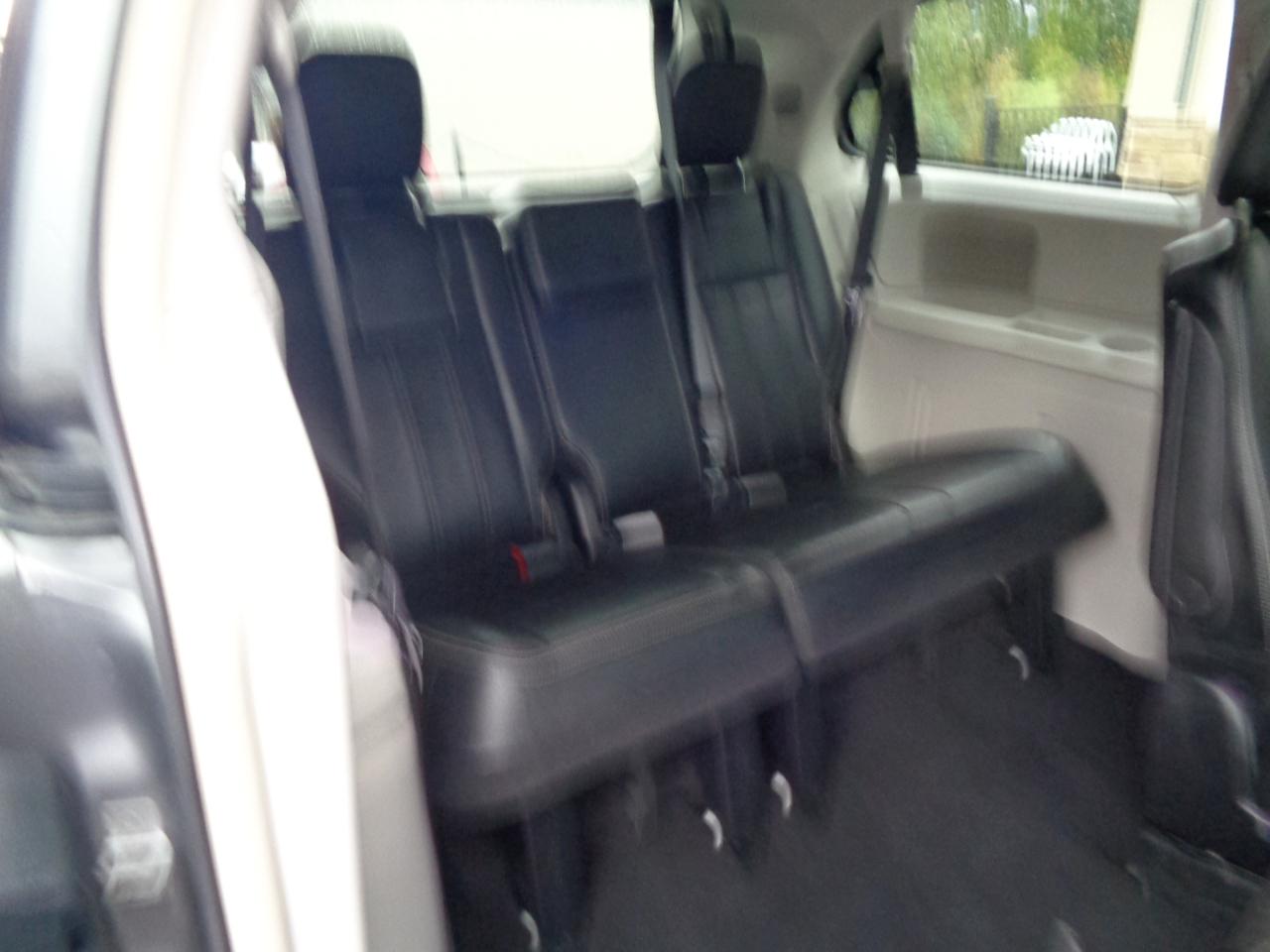Chrysler Town & Country 4dr Wgn Touring 2016