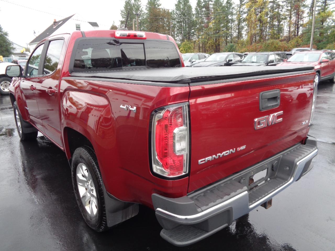 GMC Canyon 4WD Crew Cab 128.3" SLE 2018