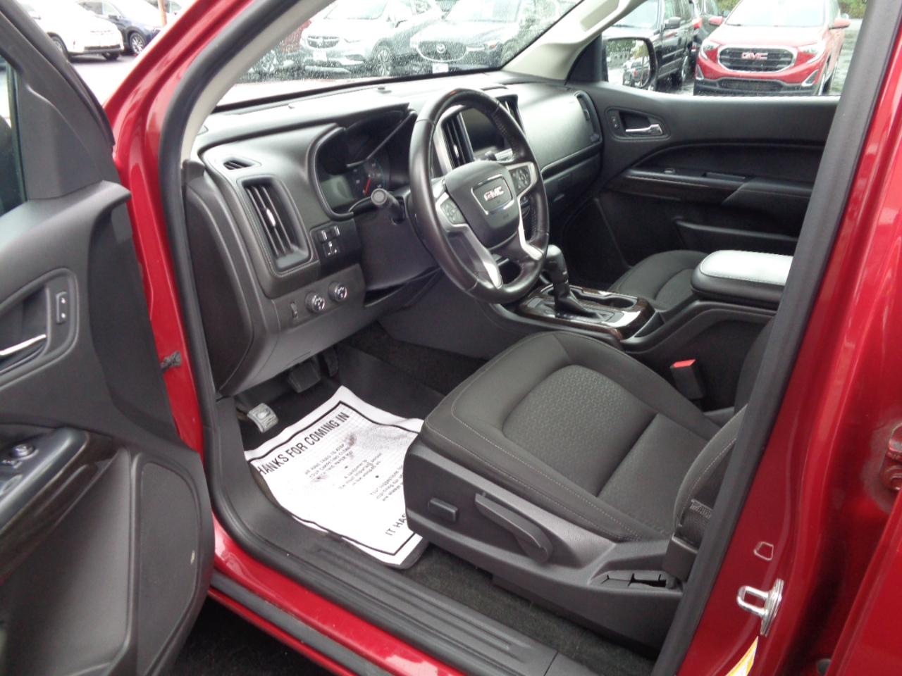 GMC Canyon 4WD Crew Cab 128.3" SLE 2018