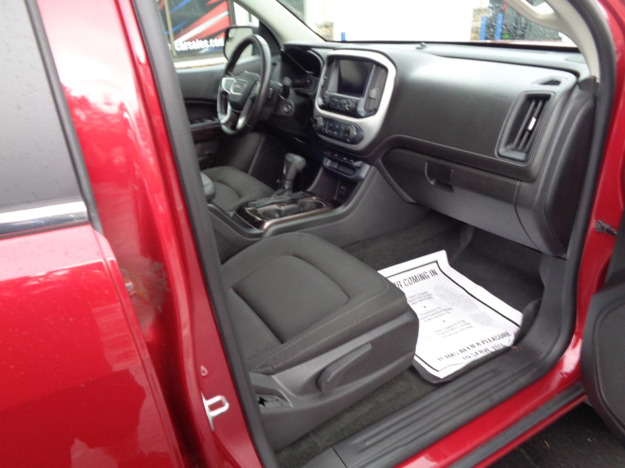 GMC Canyon 4WD Crew Cab 128.3" SLE 2018