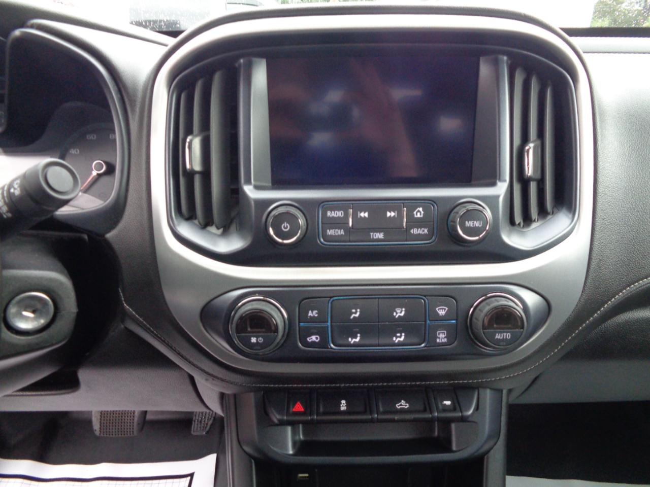 GMC Canyon 4WD Crew Cab 128.3" SLE 2018