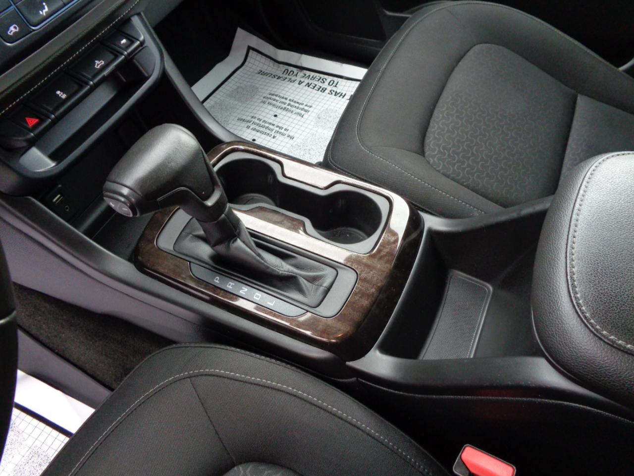 GMC Canyon 4WD Crew Cab 128.3" SLE 2018
