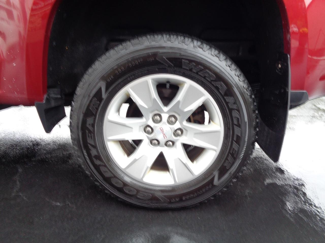 GMC Canyon 4WD Crew Cab 128.3" SLE 2018