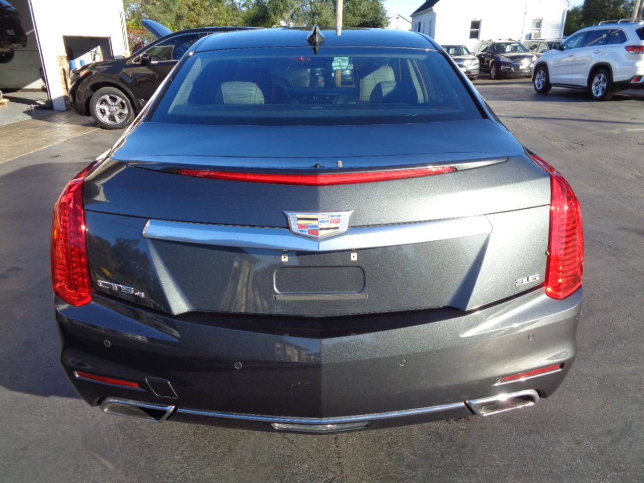 Cadillac CTS Sedan 4dr Sdn 3.6L Luxury AWD 2015