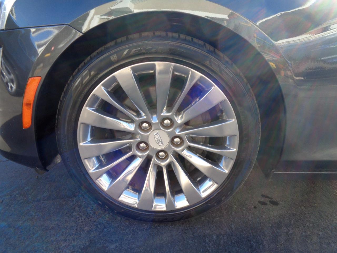 Cadillac CTS Sedan 4dr Sdn 3.6L Luxury AWD 2015