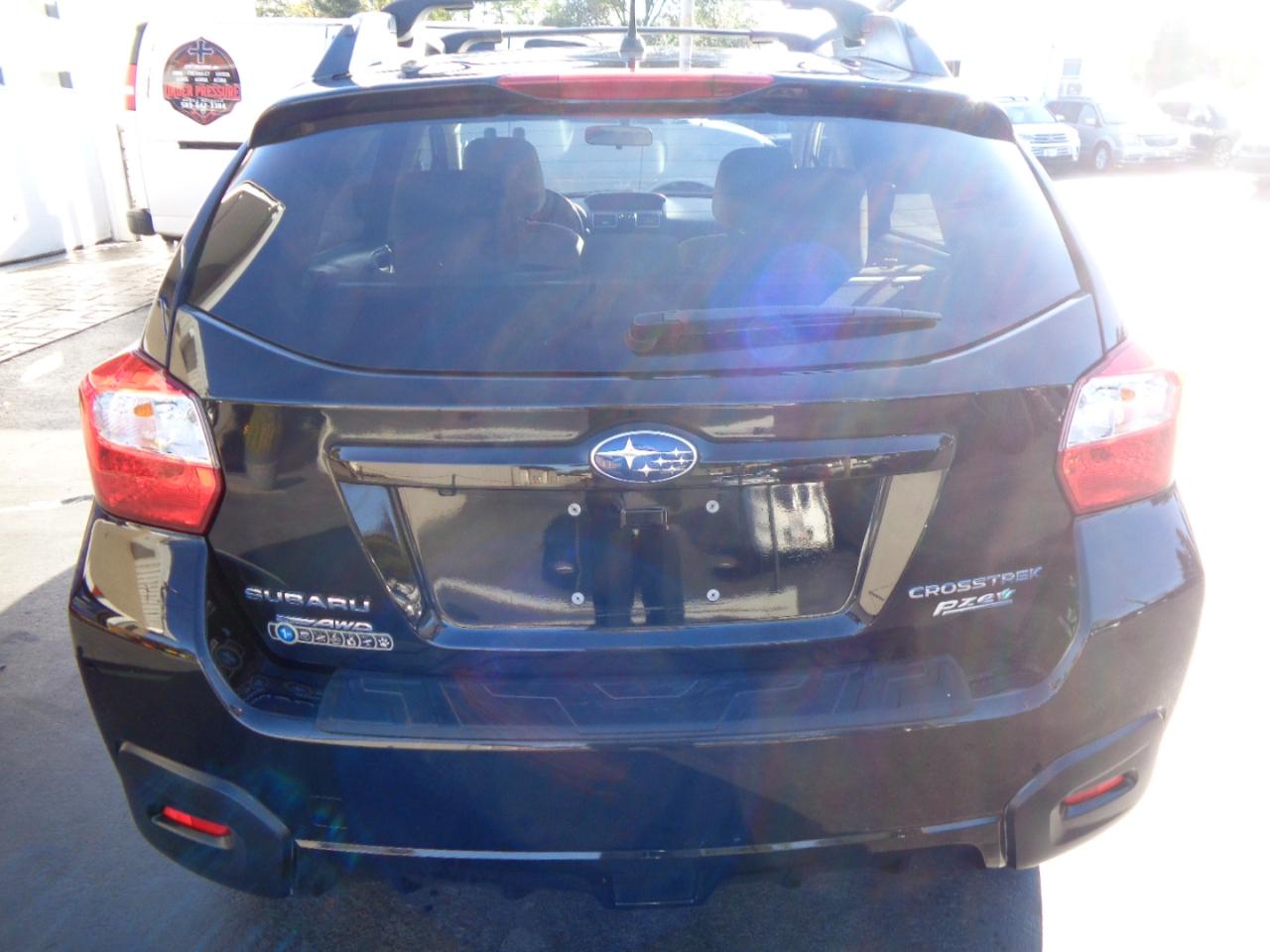Subaru Crosstrek 5dr CVT 2.0i Premium 2016