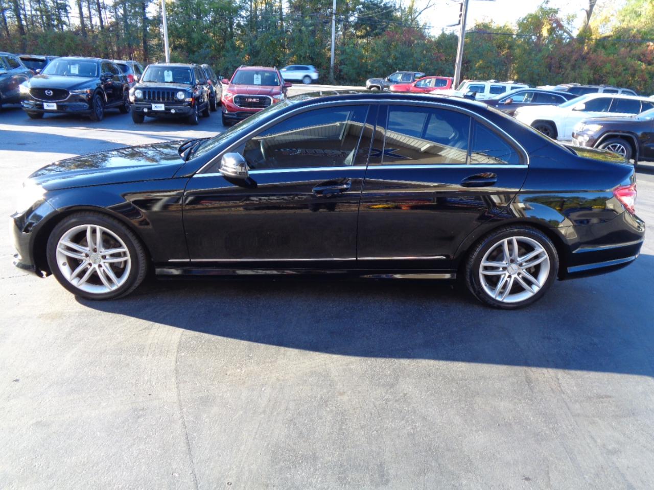 Mercedes-Benz C-Class 4dr Sdn C 300 Sport 4MATIC 2011