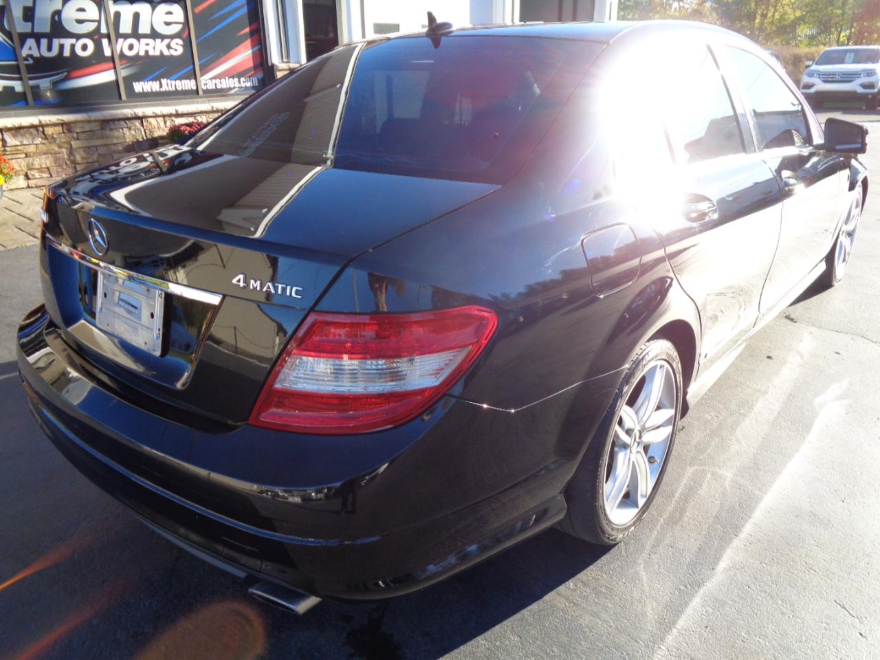 Mercedes-Benz C-Class 4dr Sdn C 300 Sport 4MATIC 2011