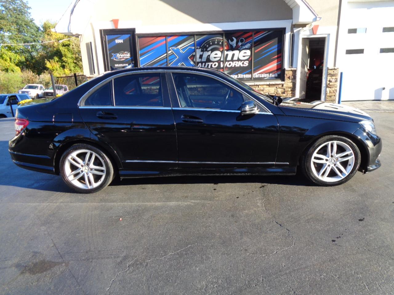 Mercedes-Benz C-Class 4dr Sdn C 300 Sport 4MATIC 2011