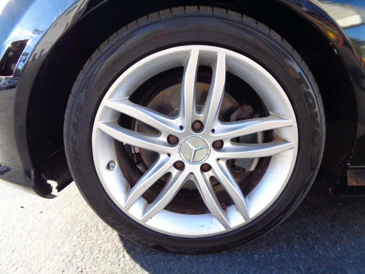 Mercedes-Benz C-Class 4dr Sdn C 300 Sport 4MATIC 2011