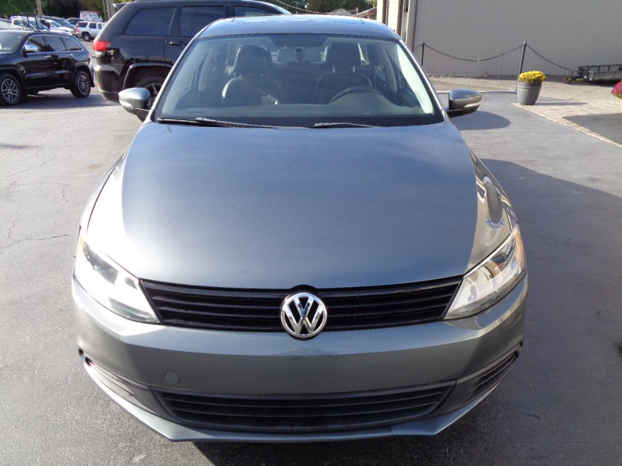 Volkswagen Jetta Sedan 4dr Auto SE PZEV 2012