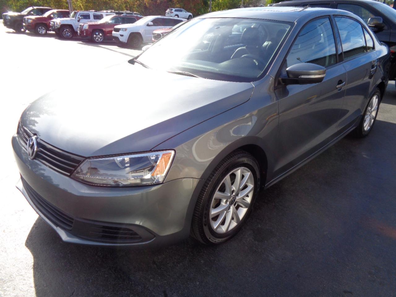 Volkswagen Jetta Sedan 4dr Auto SE PZEV 2012