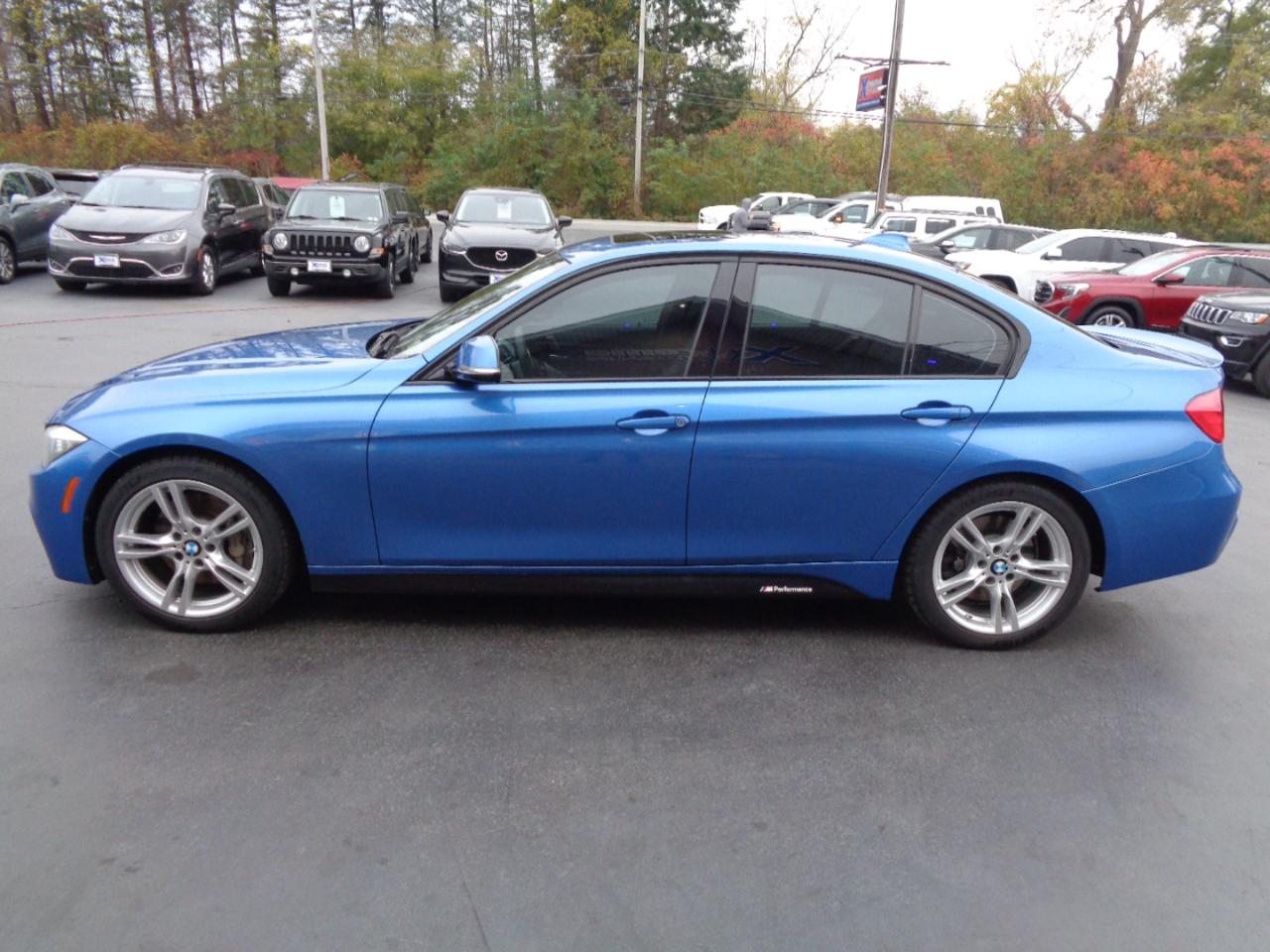 BMW 3 Series 4dr Sdn 328i RWD South Africa 2015