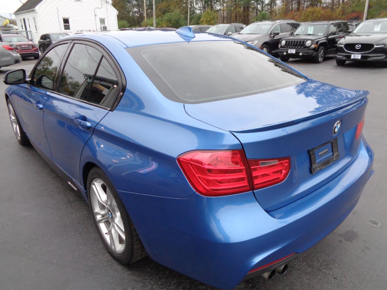 BMW 3 Series 4dr Sdn 328i RWD South Africa 2015