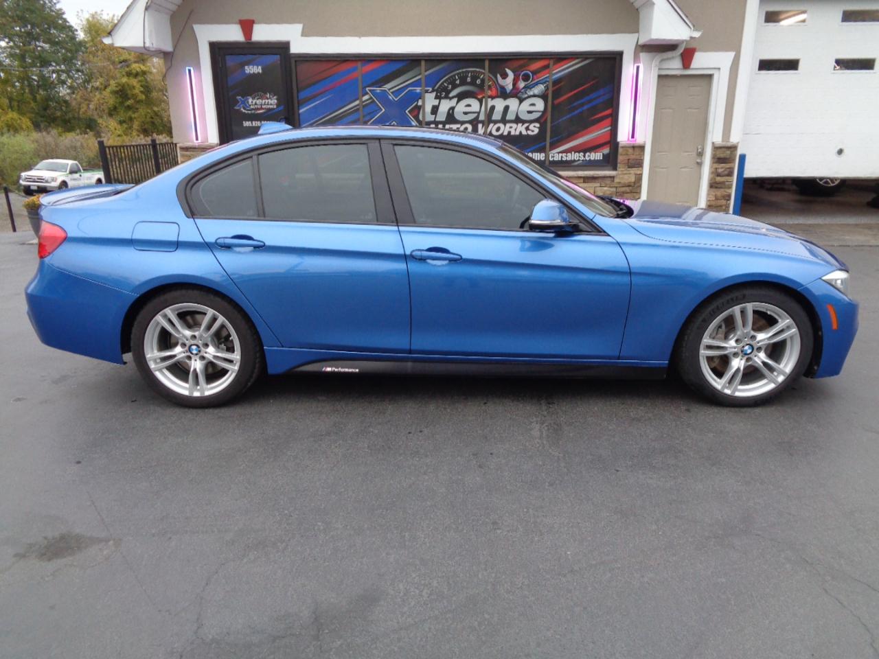 BMW 3 Series 4dr Sdn 328i RWD South Africa 2015