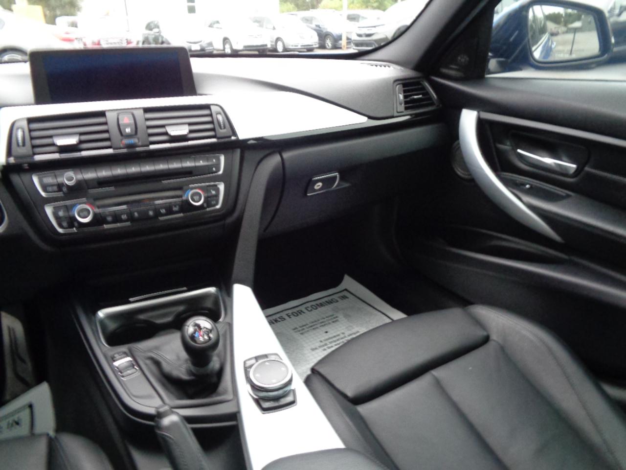 BMW 3 Series 4dr Sdn 328i RWD South Africa 2015