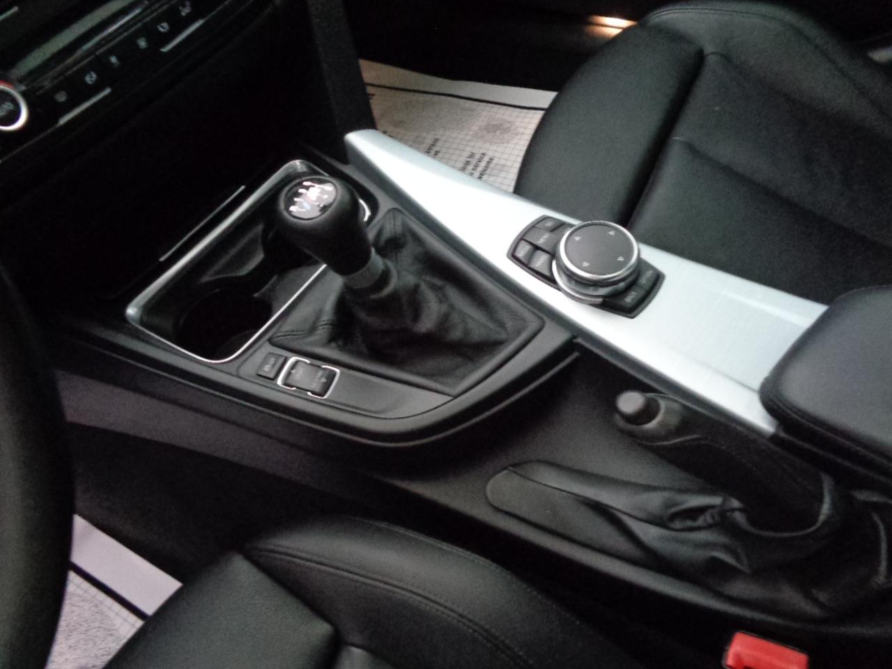 BMW 3 Series 4dr Sdn 328i RWD South Africa 2015