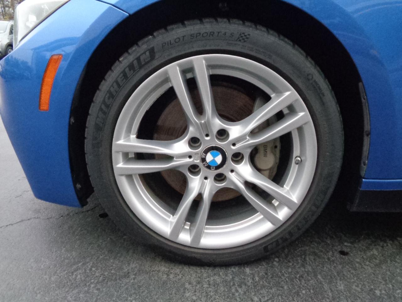 BMW 3 Series 4dr Sdn 328i RWD South Africa 2015